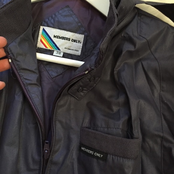 Vintage Members Only Smokey Plum Jacket. Size 38. - Picture 5 of 5